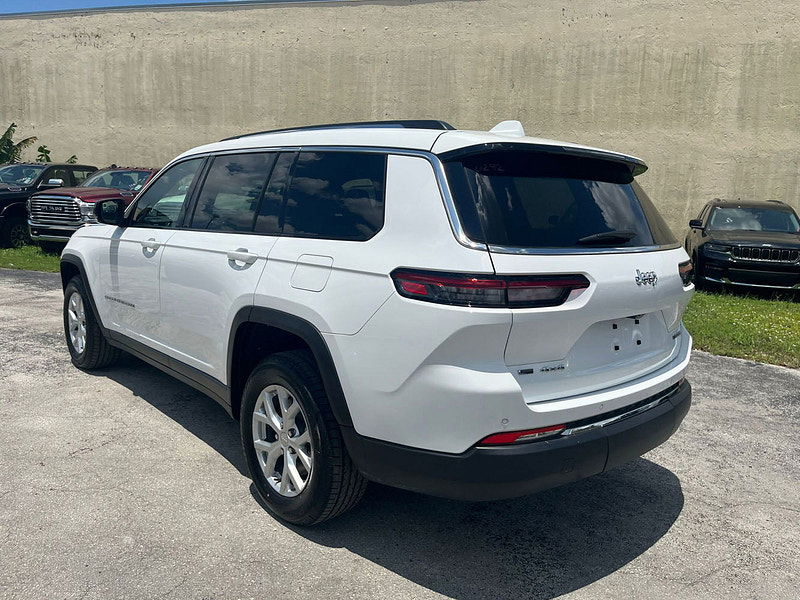 Jeep Grand Cherokee RHD   L Limited 4x4 3.6L Gas 8-Speed AT 7-Seater 0dr Automatic 2025