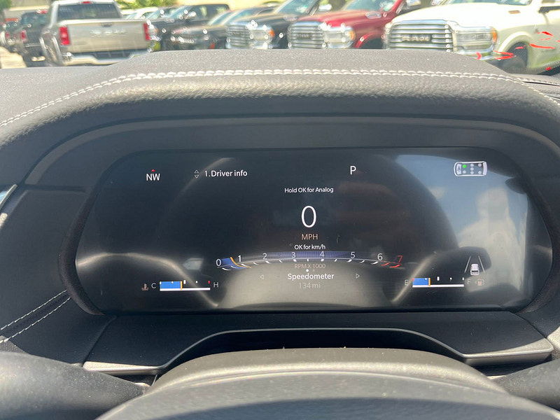 Jeep Grand Cherokee RHD   L Limited 4x4 3.6L Gas 8-Speed AT 7-Seater 0dr Automatic 2025