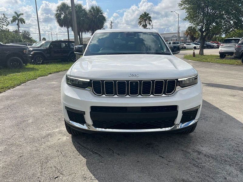 Jeep Grand Cherokee RHD   L Limited 4x4 3.6L Gas 8-Speed AT 7-Seater 0dr Automatic 2025