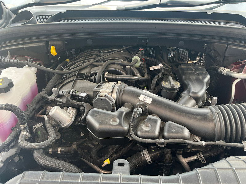 Jeep Grand Cherokee RHD   L Limited 4x4 3.6L Gas 8-Speed AT 7-Seater 0dr Automatic 2025