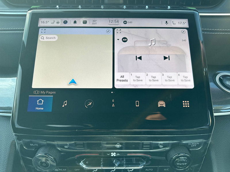 Jeep Grand Cherokee RHD New   Altitude 4x4 3.6L Gas 8-Speed AT 5-Seater 0dr Automatic 2025