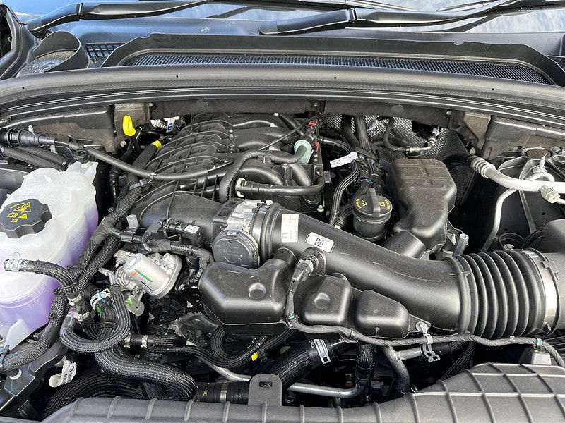 Jeep Grand Cherokee RHD New   Altitude 4x4 3.6L Gas 8-Speed AT 5-Seater 0dr Automatic 2025