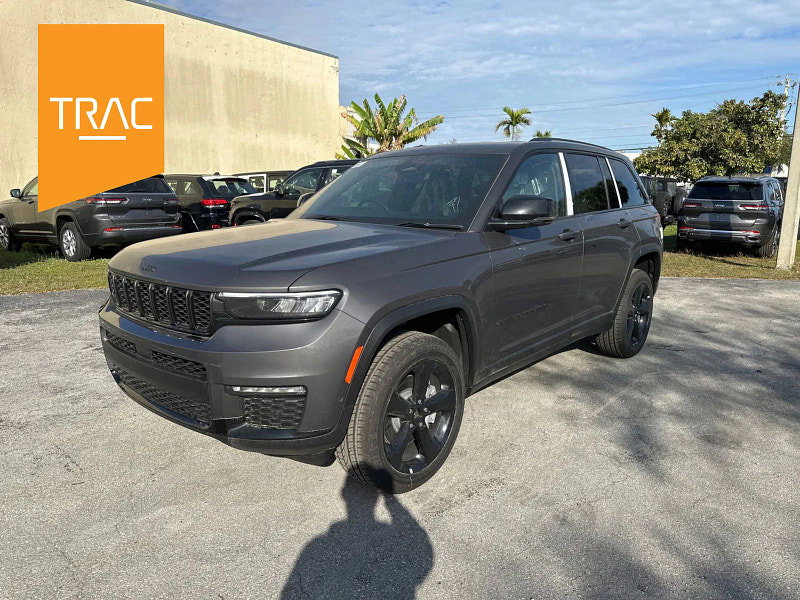 Jeep Grand Cherokee RHD New   Altitude 4x4 3.6L Gas 8-Speed AT 5-Seater 0dr Automatic 2026