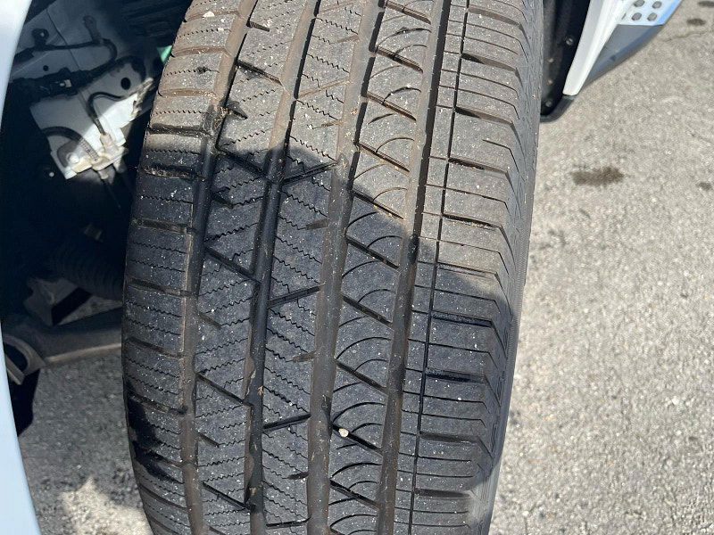 Jeep Grand Cherokee Summit Reserve 4x4 3.6L Gas 8-Speed AT 5-Seater 0dr Automatic 2025