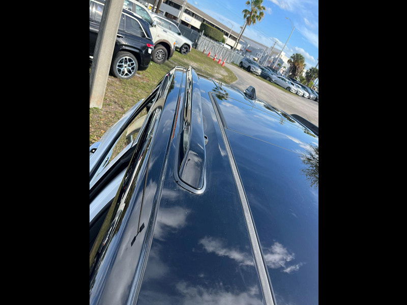 Jeep Grand Cherokee Summit Reserve 4x4 3.6L Gas 8-Speed AT 5-Seater 0dr Automatic 2025