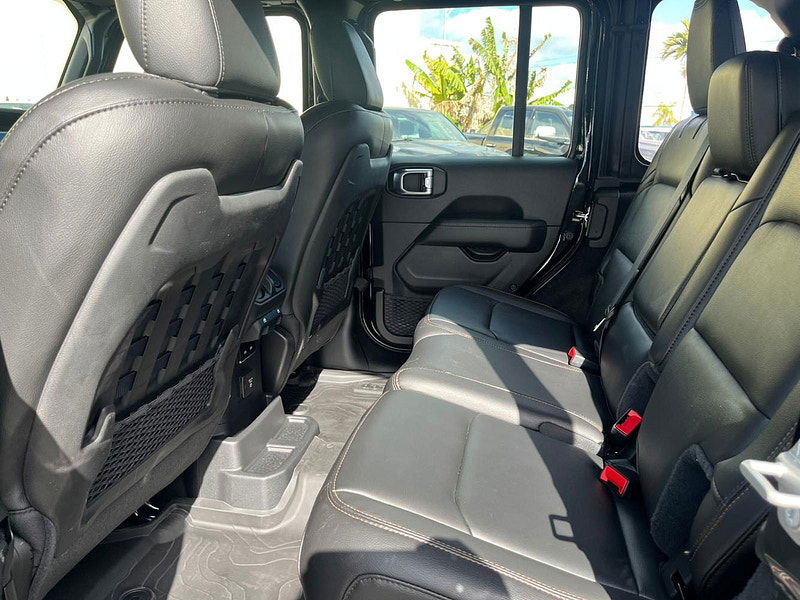 Jeep Wrangler 4-Door Rubicon 392 4x4 6.4L Gas 8-Speed AT 0dr Automatic 2025