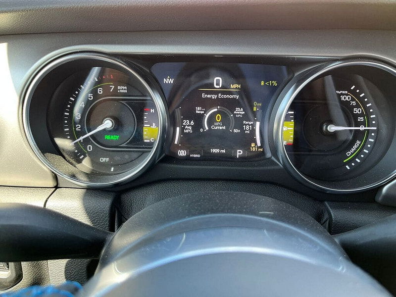 Jeep Wrangler Unlimited Rubicon 4xe 4x4 2.0l PHEV Electric-Gas 8-Speed AT 0dr Automatic 2025