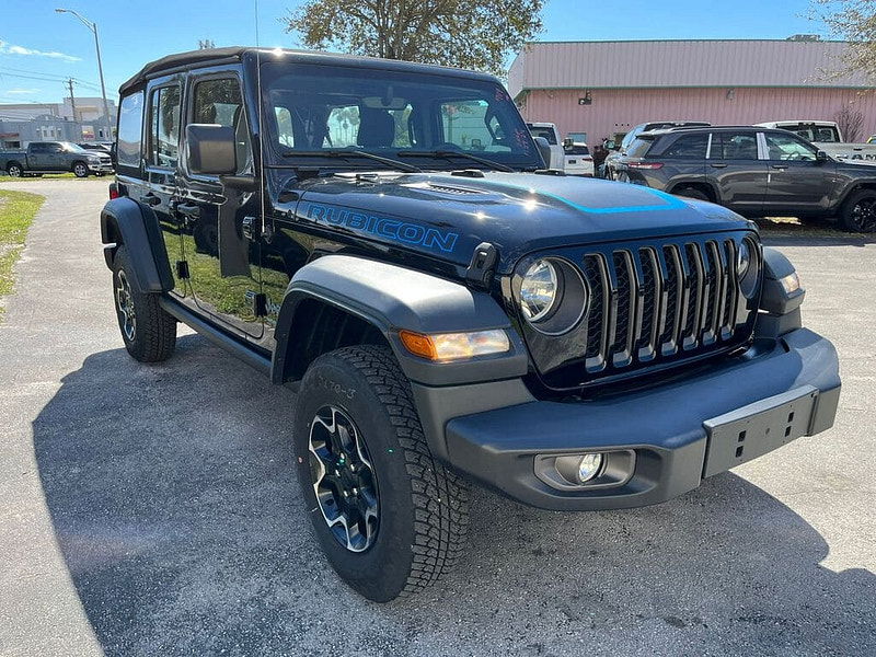 Jeep Wrangler Unlimited Rubicon 4xe 4x4 2.0l PHEV Electric-Gas 8-Speed AT 0dr Automatic 2025