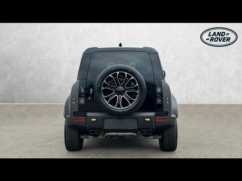 Land Rover DEFENDER 110 V8 OCTA EDITION  5dr Automatic 2026