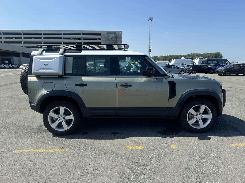 Land Rover Defender RHD   110 D240 AWD 2.0L Diesel 8-Speed AT 240bhp 5-Seater 0dr Automatic 2025