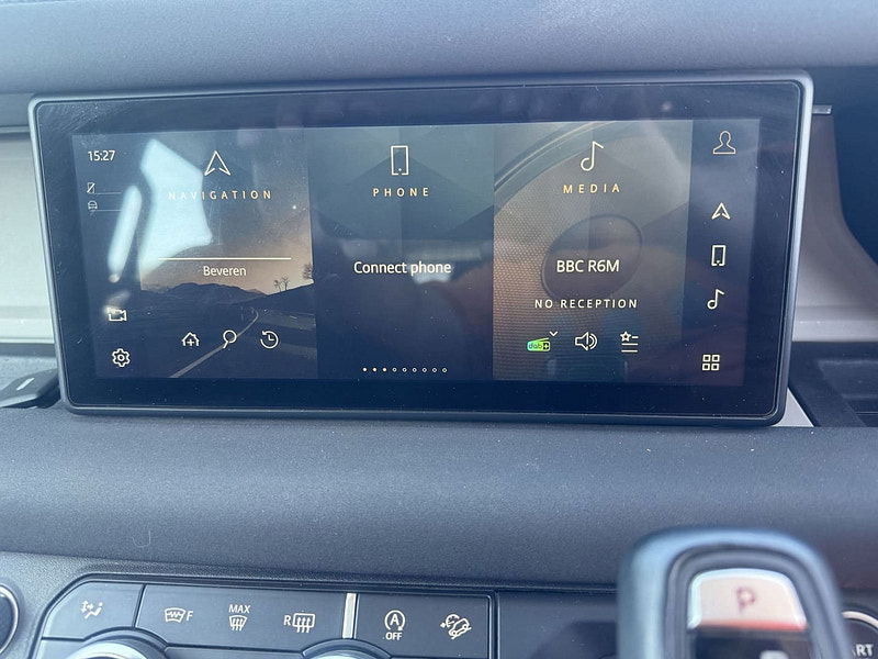 Land Rover Defender RHD   110 D240 AWD 2.0L Diesel 8-Speed AT 240bhp 5-Seater 0dr Automatic 2025