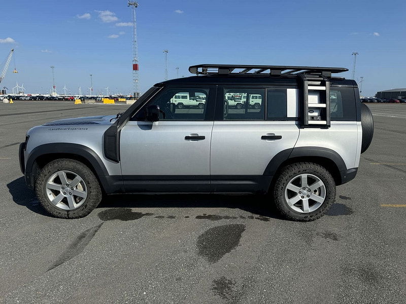 Land Rover Defender RHD   110 P400 S MHEV 3.0L Gas 8-Speed AT 400bhp 7-Seater 0dr Automatic 2025