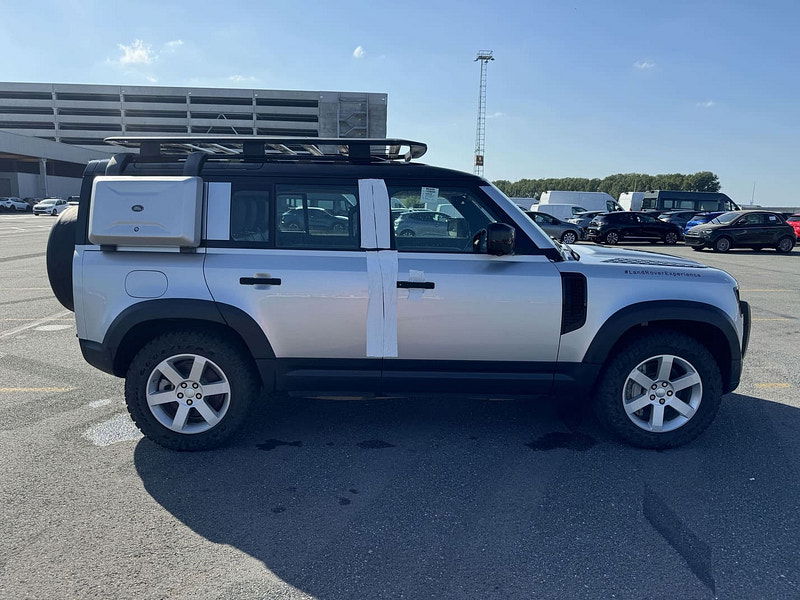 Land Rover Defender RHD   110 P400 S MHEV 3.0L Gas 8-Speed AT 400bhp 7-Seater 0dr Automatic 2025