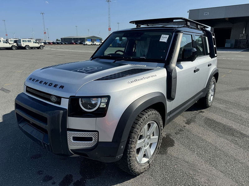 Land Rover Defender RHD   110 P400 S MHEV 3.0L Gas 8-Speed AT 400bhp 7-Seater 0dr Automatic 2025