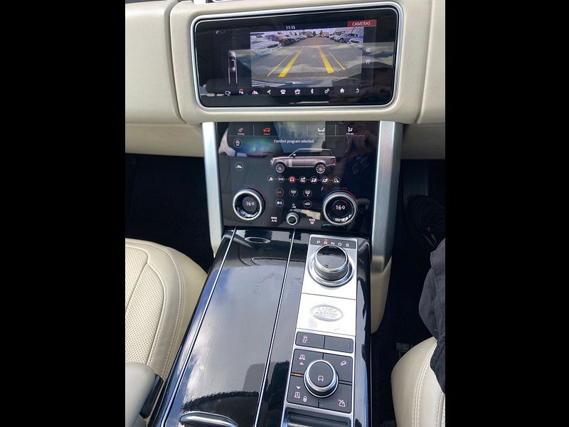 Land Rover Range Rover D300 5dr Automatic 2026