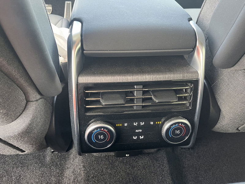 Land Rover Range Rover New   P530 First Edition SWB AWD MHEV 4.4L Turbo Gas 8-Speed AT 5-Seater 530bhp 5-Seater 0dr Automatic 2025