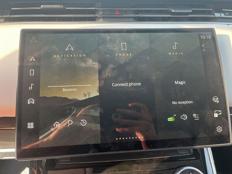 Land Rover Range Rover New   Sport 530 First Edition AWD MHEV 4.4L Turbo Gas 8-Spd AT 530bhp 5-Seater 0dr Automatic 2025