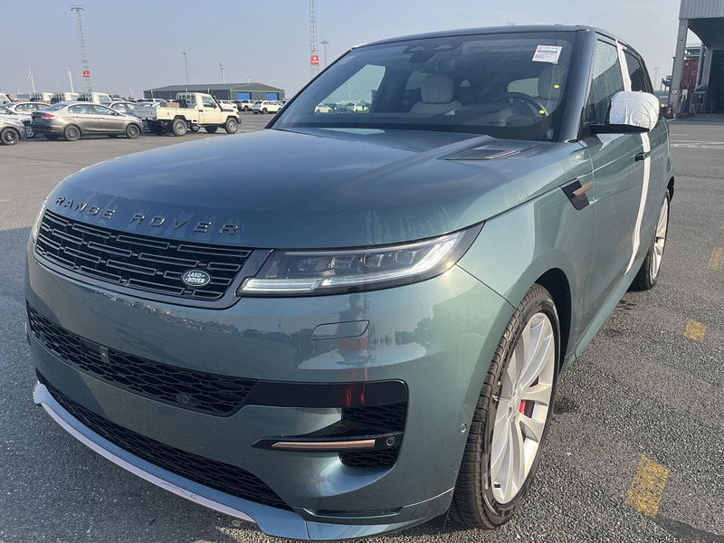 Land Rover Range Rover New   Sport 530 First Edition AWD MHEV 4.4L Turbo Gas 8-Spd AT 530bhp 5-Seater 0dr Automatic 2025