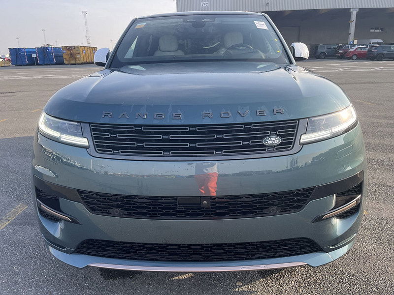 Land Rover Range Rover New   Sport 530 First Edition AWD MHEV 4.4L Turbo Gas 8-Spd AT 530bhp 5-Seater 0dr Automatic 2025