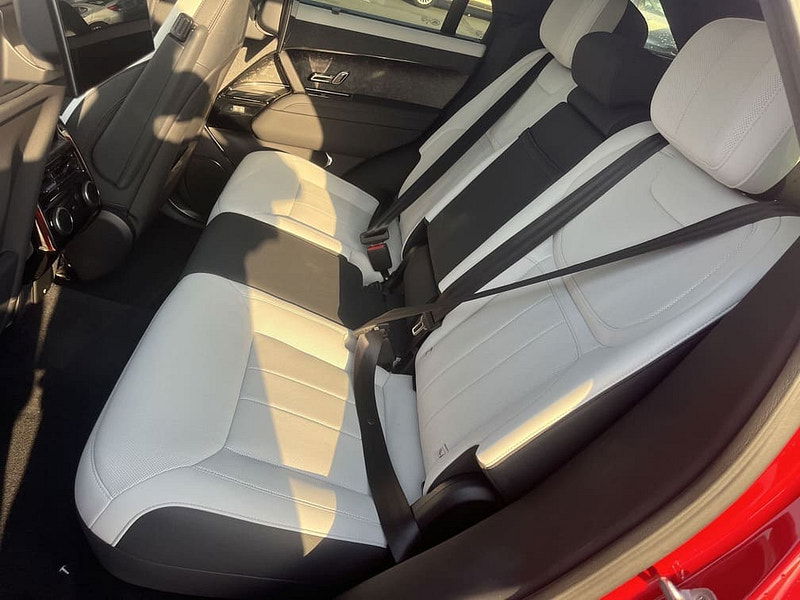 Land Rover Range Rover New   Sport 530 First Edition AWD MHEV 4.4L Turbo Gas 8-Spd AT 530bhp 5-Seater 0dr Automatic 2025