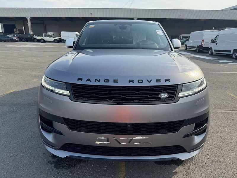 Land Rover Range Rover New   Sport P530 Autobiography AWD MHEV 4.4L Turbo Gas 8-Speed AT 5-Seater 530bhp 0dr Automatic 2025