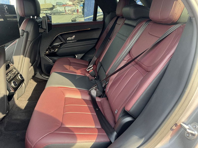 Land Rover Range Rover New   Sport P530 Autobiography AWD MHEV 4.4L Turbo Gas 8-Speed AT 5-Seater 530bhp 0dr Automatic 2025