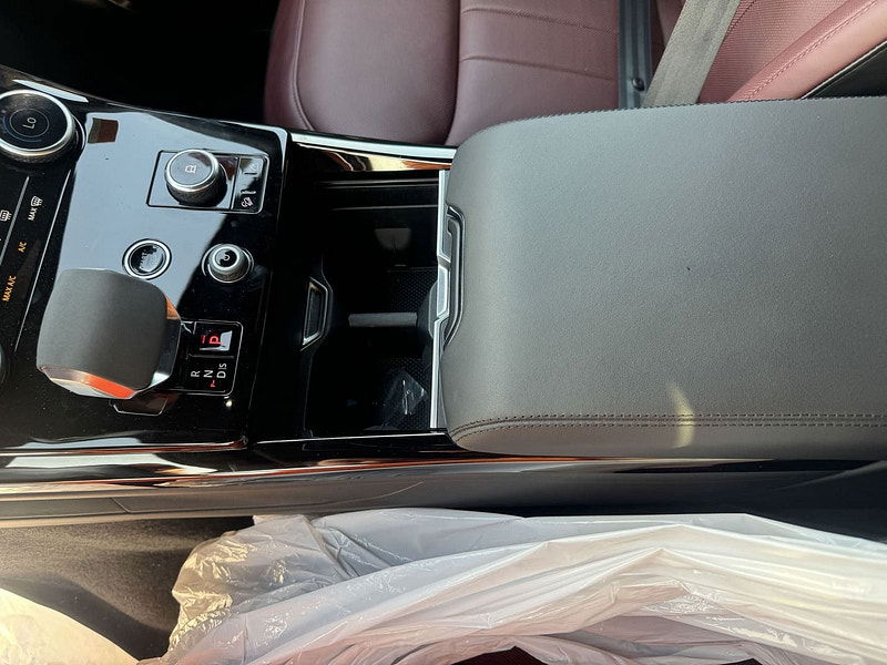 Land Rover Range Rover New   Sport P530 Autobiography AWD MHEV 4.4L Turbo Gas 8-Speed AT 5-Seater 530bhp 0dr Automatic 2025