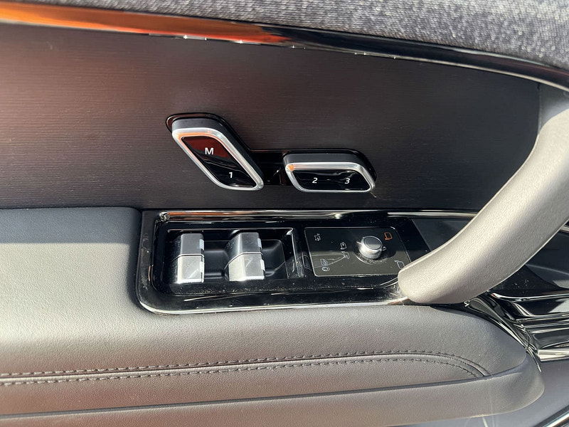 Land Rover Range Rover New   Sport P530 Dynamic HSE AWD MHEV 4.4L Turbo Gas 8-Speed AT 5-Seater 530bhp 5-Seater 0dr Automatic 2025