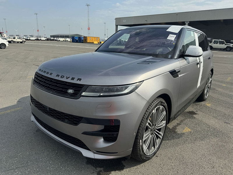 Land Rover Range Rover New   Sport P530 Dynamic HSE AWD MHEV 4.4L Turbo Gas 8-Speed AT 5-Seater 530bhp 5-Seater 0dr Automatic 2025