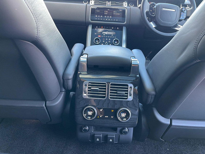 Land Rover Range Rover P400 Autobiography  5dr Automatic 2025