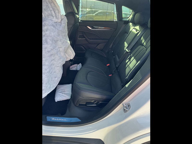 Maserati Levante Modena S AWD 3.0L Twin Turbo Gas 8-Speed AT 430bhp 0dr Automatic 2025