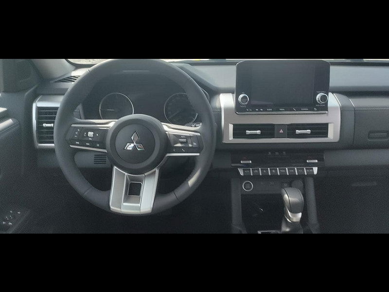 Mitsubishi L200 GLS Sportero DC 2.4L 4WD Diesel 6AT 0dr Automatic 2025