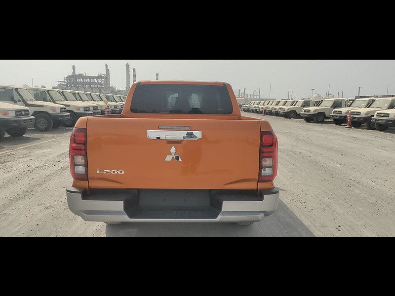 Mitsubishi L200 GLS Sportero DC 2.4L 4WD Diesel 6AT 0dr Automatic 2025