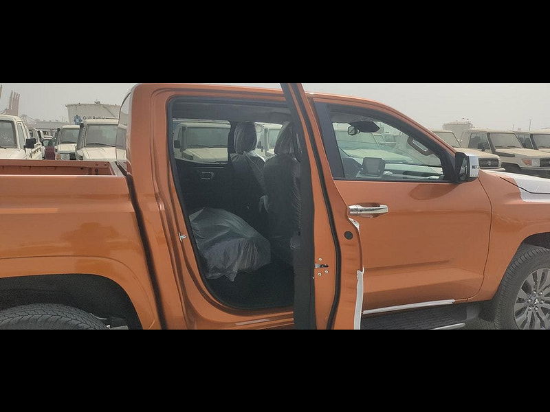 Mitsubishi L200 GLS Sportero DC 2.4L 4WD Diesel 6AT 0dr Automatic 2025