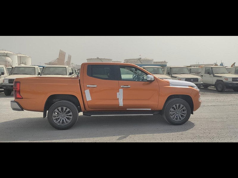 Mitsubishi L200 GLS Sportero DC 2.4L 4WD Diesel 6AT 0dr Automatic 2025