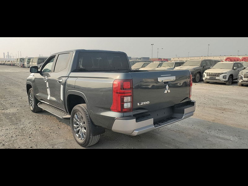 Mitsubishi L200 GLS Sportero DC 2.4L 4WD Diesel 6AT 0dr Automatic 2025