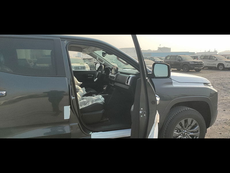 Mitsubishi L200 GLS Sportero DC 2.4L 4WD Diesel 6AT 0dr Automatic 2025