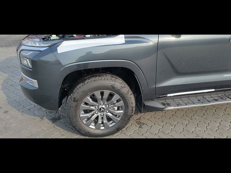 Mitsubishi L200 GLS Sportero DC 2.4L 4WD Diesel 6AT 0dr Automatic 2025