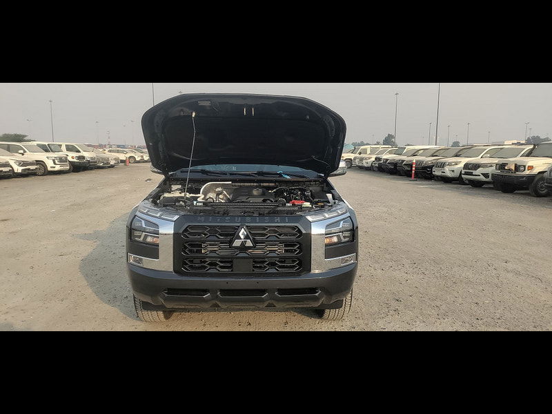 Mitsubishi L200 GLS Sportero DC 2.4L 4WD Diesel 6AT 0dr Automatic 2025