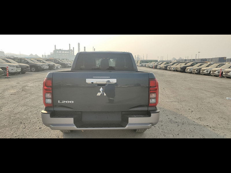 Mitsubishi L200 GLS Sportero DC 2.4L 4WD Diesel 6AT 0dr Automatic 2025