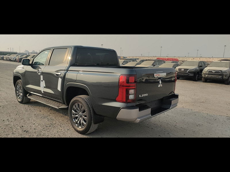 Mitsubishi L200 GLS Sportero DC 2.4L 4WD Diesel 6AT 0dr Automatic 2025
