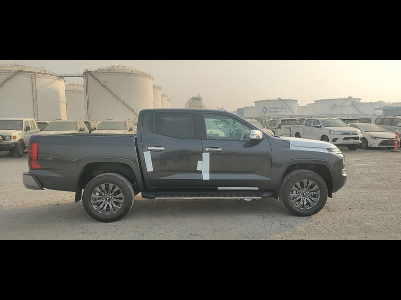 Mitsubishi L200 GLS Sportero DC 2.4L 4WD Diesel 6AT 0dr Automatic 2025