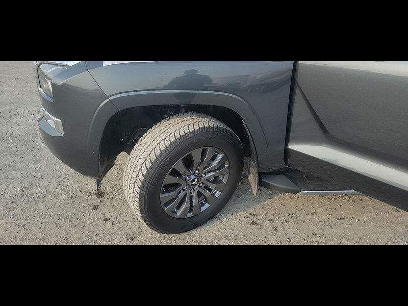 Mitsubishi L200 GLS Sportero DC 2.4L 4WD Diesel 6AT 0dr Automatic 2025