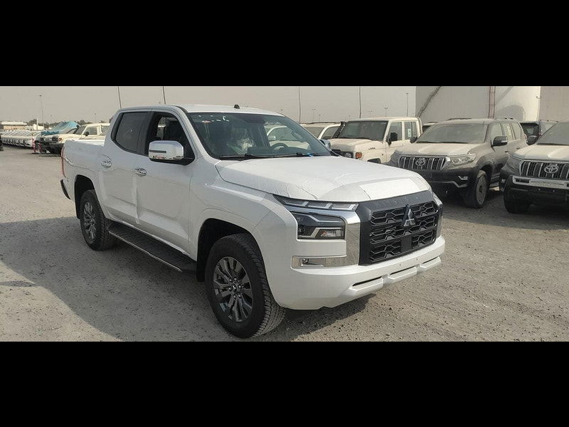 Mitsubishi L200 GLS Sportero DC 2.4L 4WD Diesel 6AT 0dr Automatic 2025