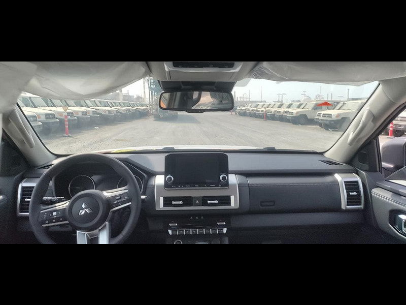 Mitsubishi L200 GLS Sportero DC 2.4L 4WD Diesel 6AT 0dr Automatic 2025