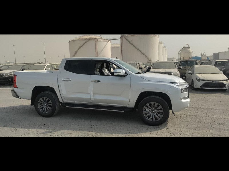 Mitsubishi L200 GLS Sportero DC 2.4L 4WD Diesel 6AT 0dr Automatic 2025