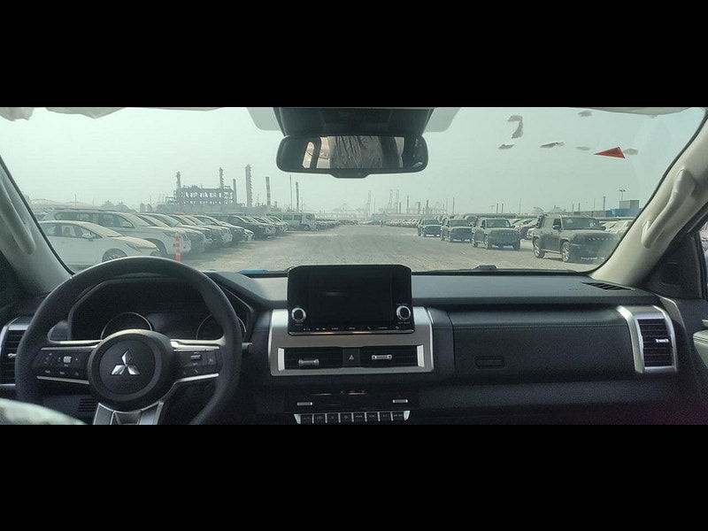 Mitsubishi L200 GLS Sportero DC 2.4L 4WD Diesel 6AT 0dr Automatic 2025