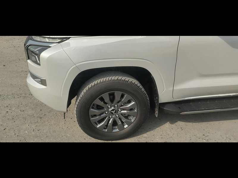 Mitsubishi L200 GLS Sportero DC 2.4L 4WD Diesel 6AT 0dr Automatic 2025