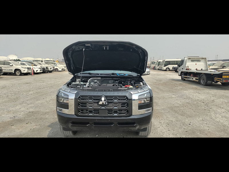 Mitsubishi L200 GLS Sportero DC 2.4L 4WD Diesel 6AT 0dr Automatic 2025