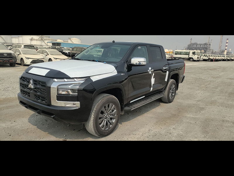 Mitsubishi L200 GLS Sportero DC 2.4L 4WD Diesel 6AT 0dr Automatic 2025